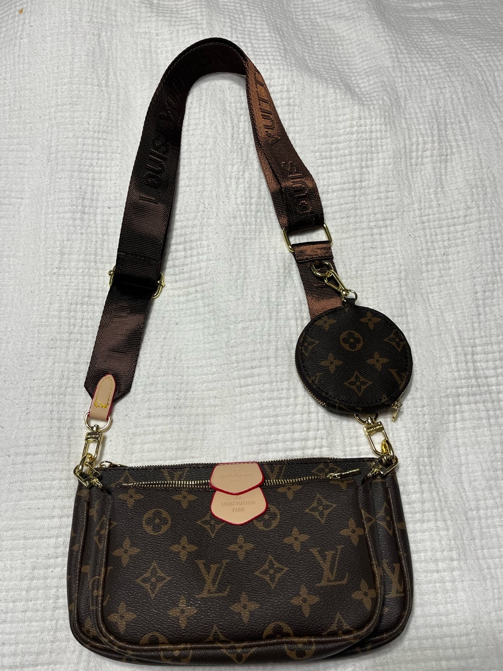 Louis. Vuitton. Multi Pochette Signature Monogram Brown Strap Crossbody Bag